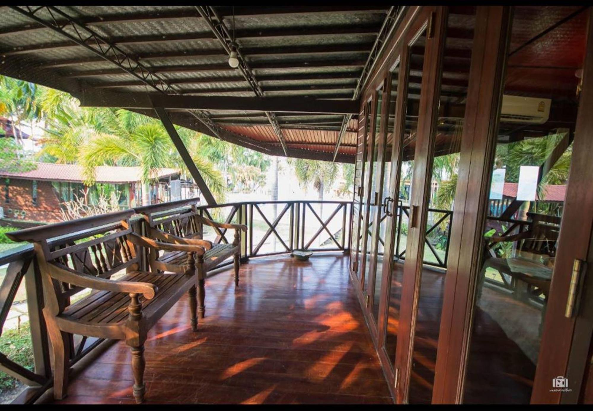Kaengkrachan Boathouse Paradise Resort Kaeng Kachan Rum bild