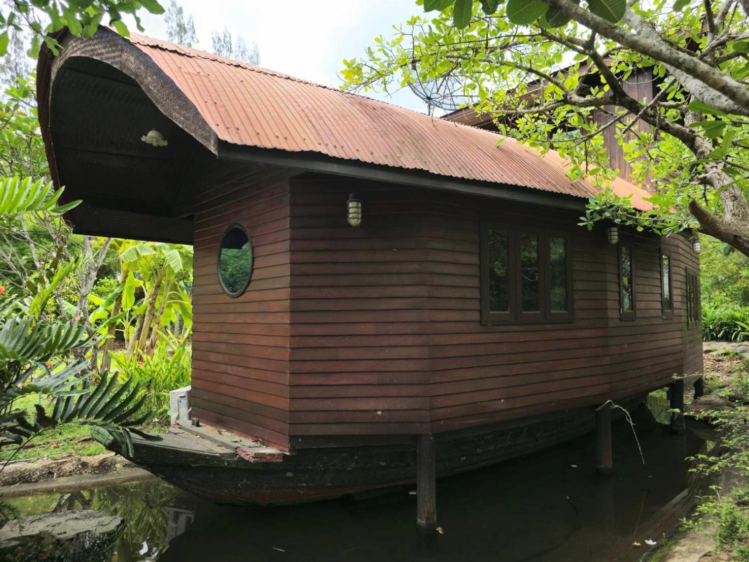 Kaengkrachan Boathouse Paradise Resort Kaeng Kachan Rum bild